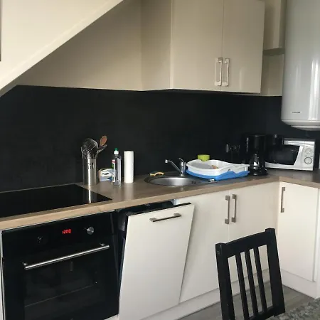 2 Avec Wifi, Proche - - Fr-1-482-18